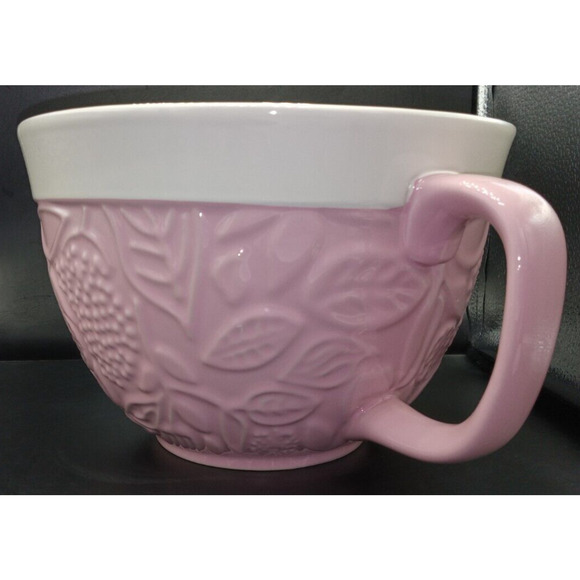 The Bake Shop by Master class Pink & ivory Mixing bowl w handle 8 3/4" x 6" - Picture 6 of 10